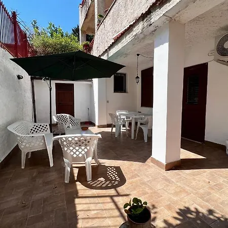 Apartment Casa Vacanze Febo *