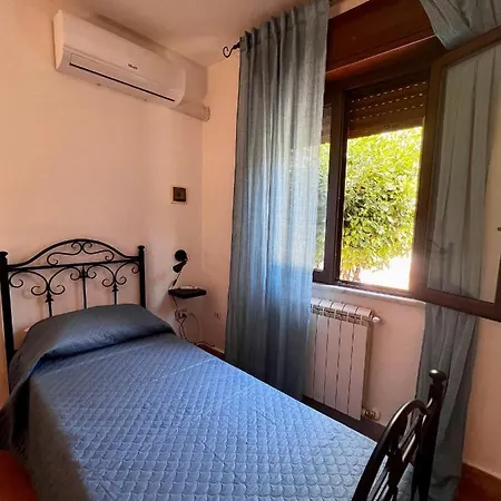 Casa Vacanze Febo Apartment *